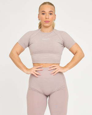 Evolve Seamless SS Crop Top